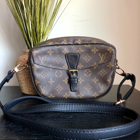 Louis Vuitton Handbags - Authentic Louis Vuitton Jeune Fille PM